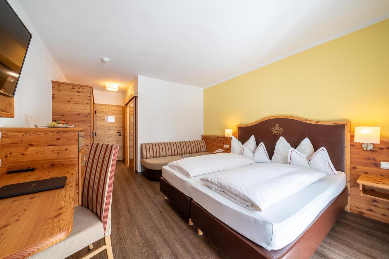 Hotel Trattlerhof Бад-Кляйнкірхгайм Екстер'єр фото
