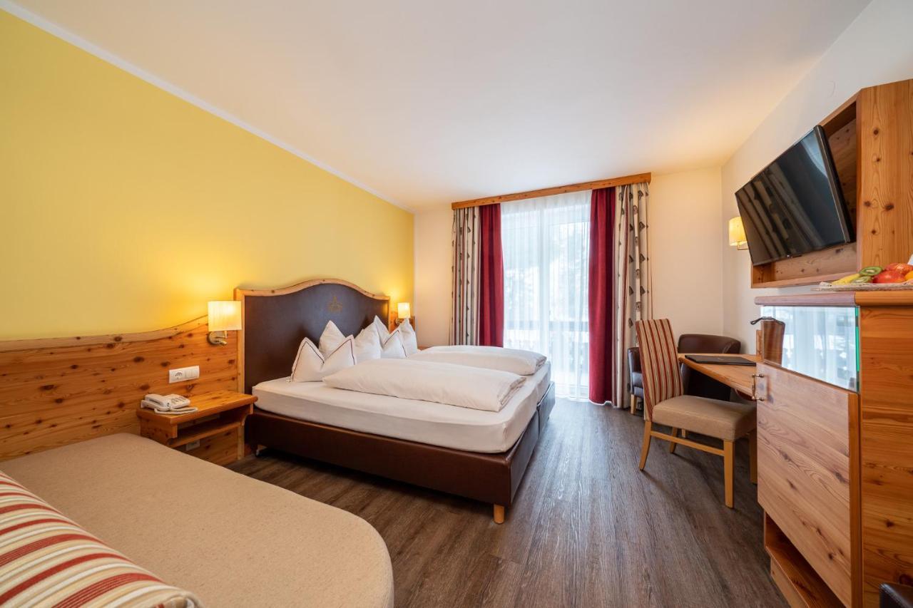 Hotel Trattlerhof Бад-Кляйнкірхгайм Екстер'єр фото