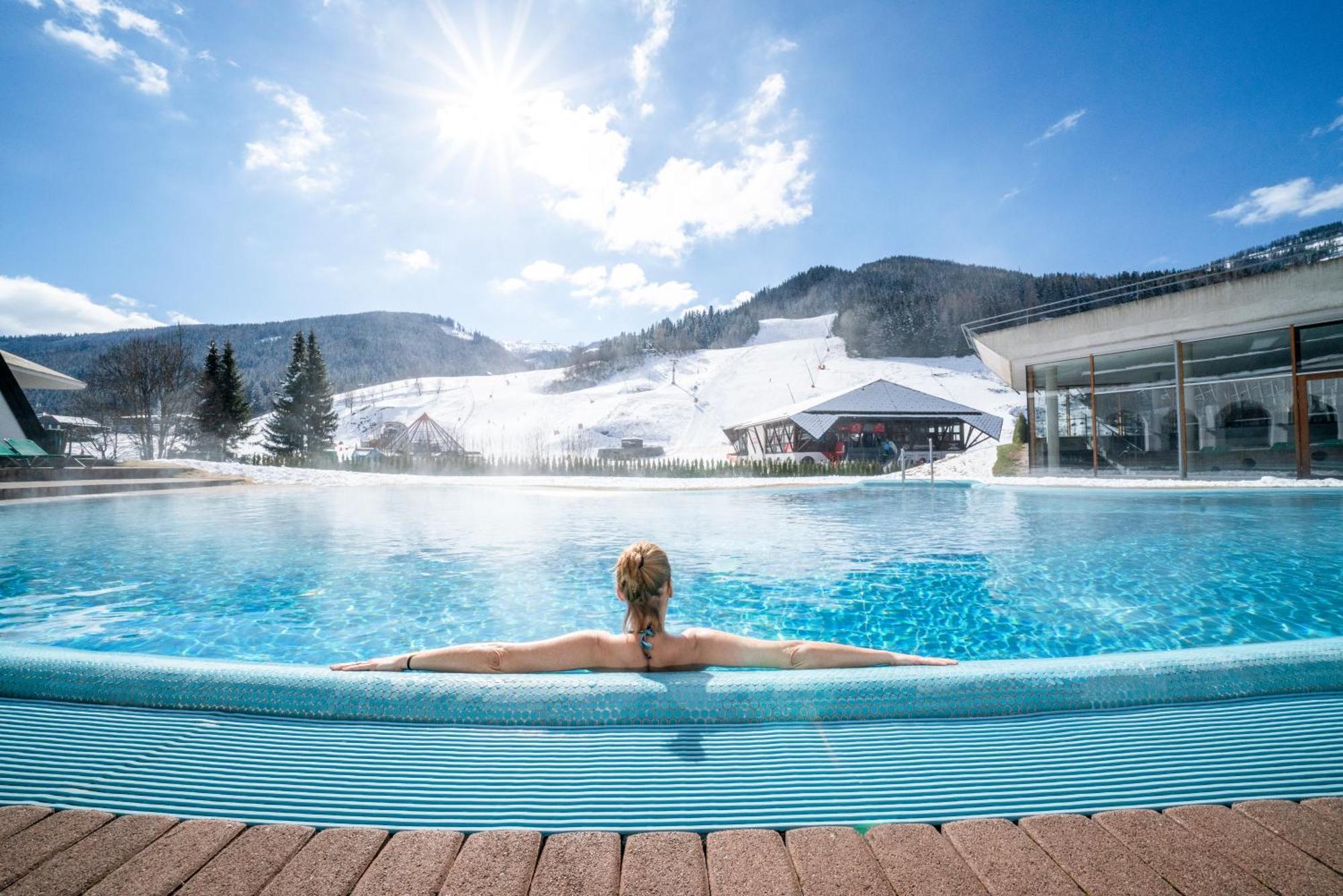 Hotel Trattlerhof Бад-Кляйнкірхгайм Екстер'єр фото