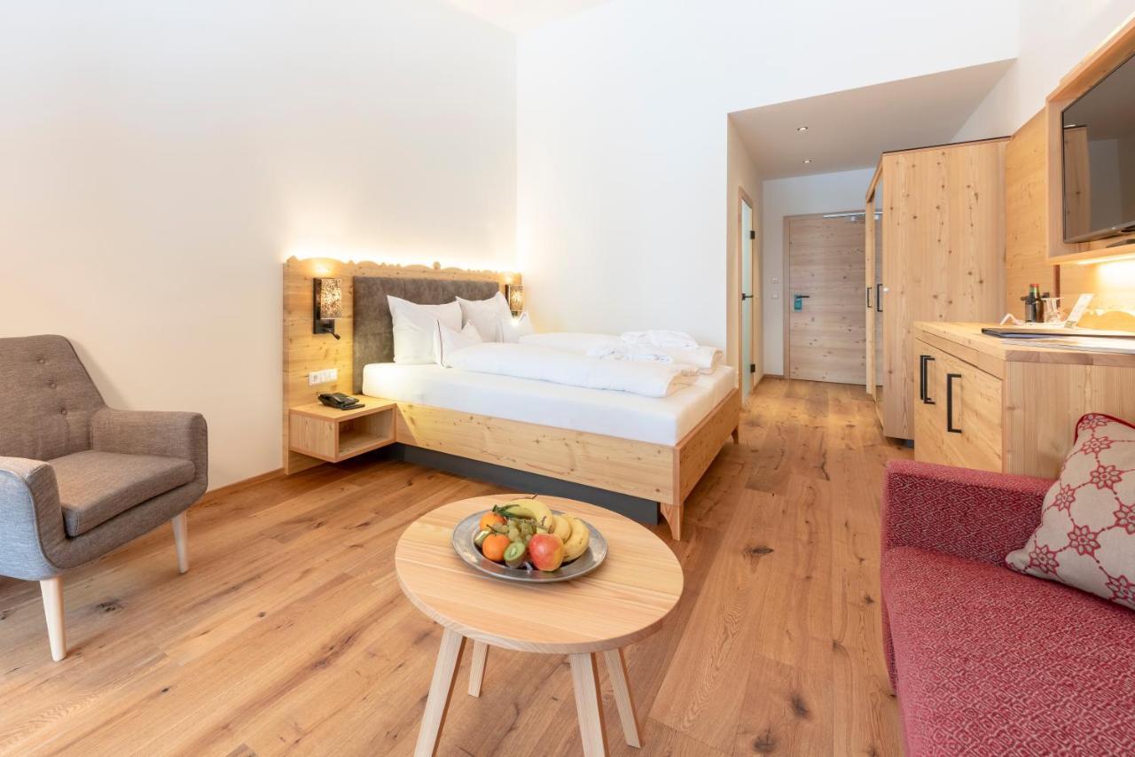 Hotel Trattlerhof Бад-Кляйнкірхгайм Екстер'єр фото